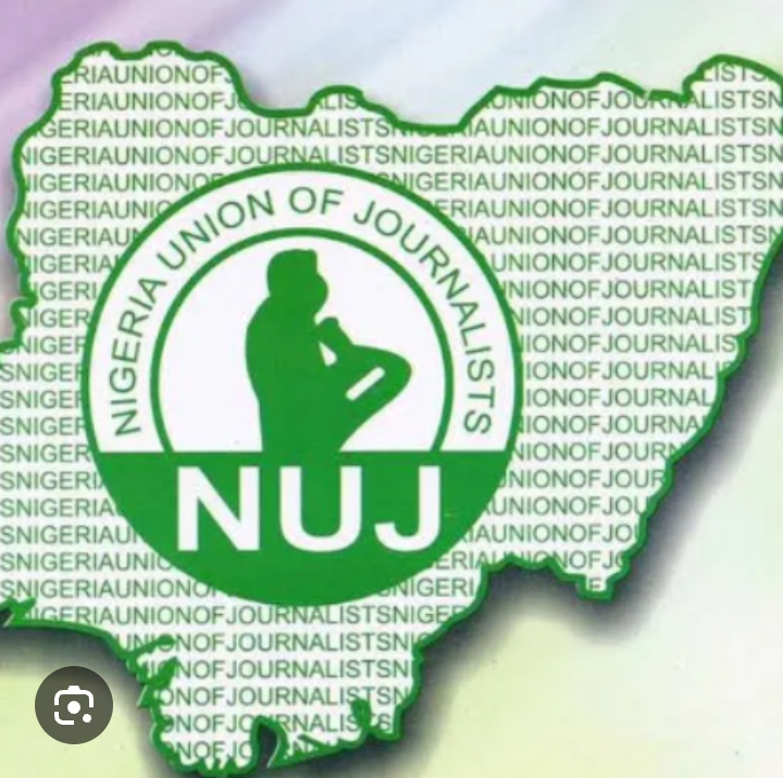 EID-EL-FITR:NUJ FELICITATES WITH GOV.FINTIRI, MUSLIM COMMUNITY
